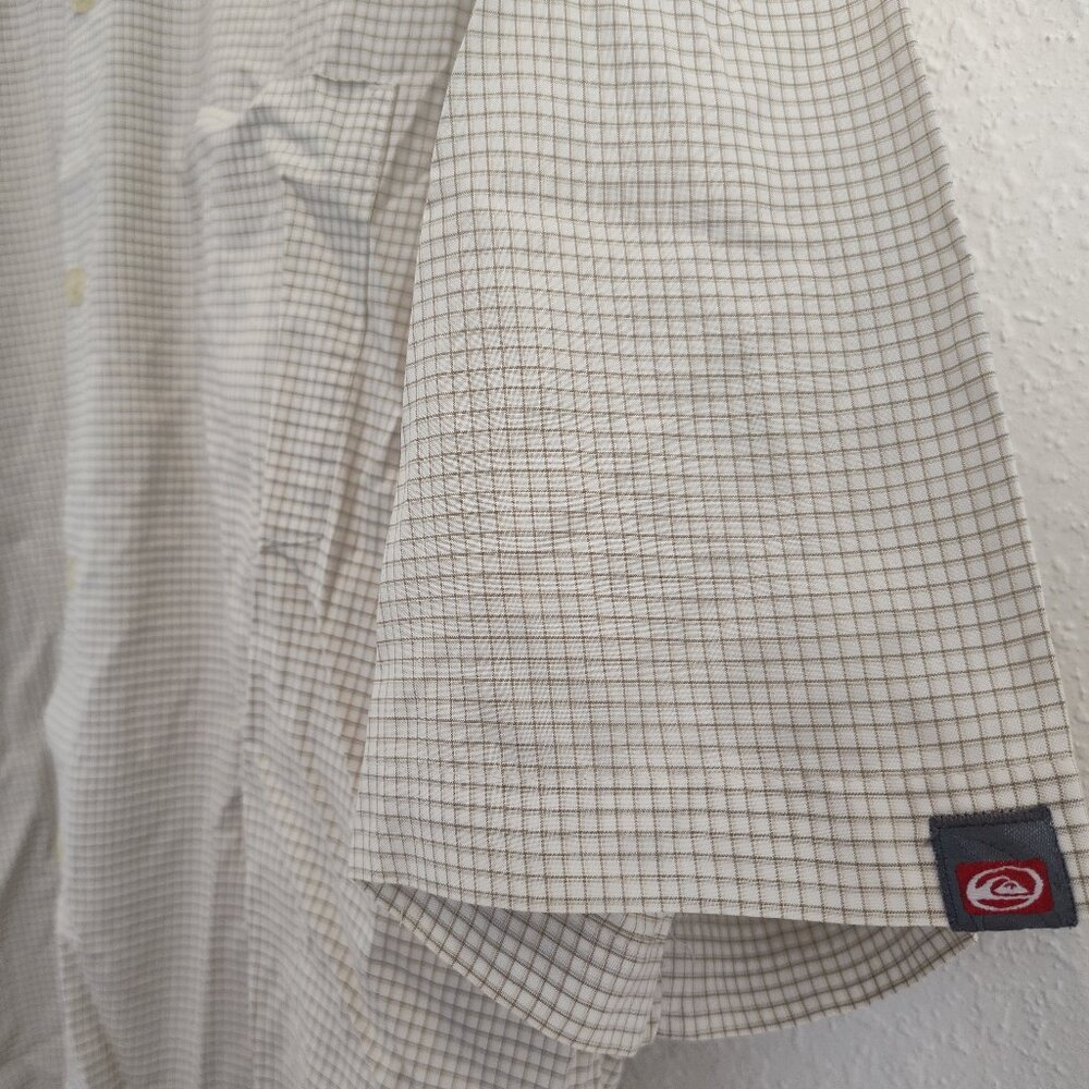 Quicksilver, Men’s s/s Button Down, XL - Picture 4 of 6